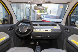 购宏光MINI（马卡龙）享新能源下乡补贴活动